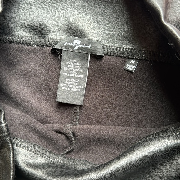7 FOR All Your Mankind Black Faux Leather Leggings size Medium - Picture 3 of 8
